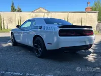 Usata Dodge Challenger 309 CV (227 kW) 2022 Bianco Coupé