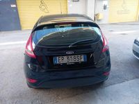 usata Ford Fiesta 1.4 TDCi 70CV 3 porte Titanium