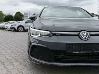 Usata VW Golf VIII R-line 150 CV (110 kW) 2024 Grigio Berlina