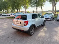 Usata Toyota Urban Cruiser Luxury 90 CV (66 kW) 2009 Grigio Utilitaria