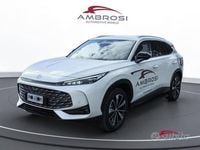 Usata MG HS Luxury 170 CV (125 kW) 2024 White pearl SUV