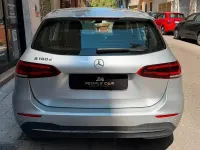 Usata Mercedes B180 116 CV (85 kW) 2020 Grigio Utilitaria