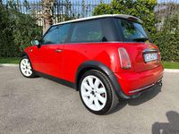 Usata Mini Cooper 116 CV (85 kW) 2005 Rosso Utilitaria