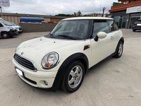 Usata Mini ONE 95 CV (69 kW) 2009 Beige Utilitaria