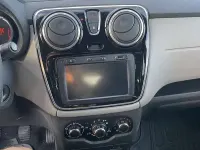 Begagnad Dacia Lodgy Lauréate 107 HK (78 kW) 2013 Minibuss