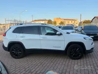Usata Jeep Cherokee 170 CV (125 kW) 2014 Bianco SUV