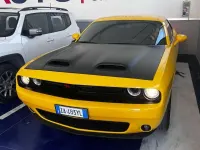 Usata Dodge Challenger SXT 305 CV (224 kW) 2018 Giallo Coupé