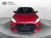 Usata Toyota Yaris Hybrid Trend 116 CV (85 kW) 2022 Rosso Utilitaria