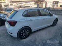 Usata VW Polo Life 95 CV (69 kW) 2023 Bianco Utilitaria