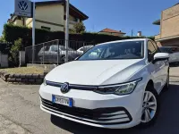 Usata VW Golf VIII Life 116 CV (85 kW) 2023 Bianco Berlina