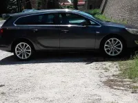 Usata Opel Astra 110 CV (80 kW) 2011 Station wagon