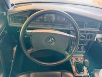 Usata Mercedes 190 185 CV (136 kW) 1985 Nero Berlina