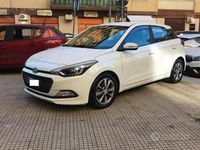 Usata Hyundai i20 Blackline 84 CV (61 kW) 2017 Bianco Berlina