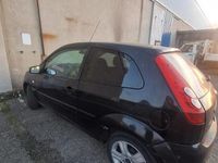 Usata Ford Fiesta 73 CV (53 kW) 2008 Nero Berlina