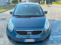 Usata Kia Venga 99 CV (72 kW) 2013 Bluazzurro Utilitaria
