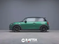 Usata Mini Cooper SE 135 kW (184 CV) 2022 Green metallic Utilitaria