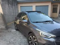 Usata Hyundai i20 75 CV (55 kW) 2015 Grigio Berlina