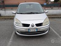 Usata Renault Scénic II Dynamique 131 CV (96 kW) 2008 Monovolume