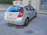 Usata Hyundai i30 109 CV (80 kW) 2009 Grigio Berlina