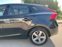 usata Volvo V40 D3 Kinetic 1.6 DIESEL 2013 - NAVI, MANUA