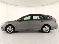 Usata Skoda Octavia Executive 110 CV (80 kW) 2023 Grigio Station wagon