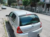 Usata Renault Clio II 58 CV (42 kW) 2008 Grigio Berlina