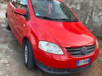 Używany VW Fox 54 KM (39 kW) 2013 Czerwony Hatchback