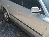 Usata VW Passat 130 CV (95 kW) 2001 Grigio Station wagon