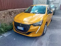 Usata Peugeot 208 Active 75 CV (55 kW) 2023 Giallo Utilitaria