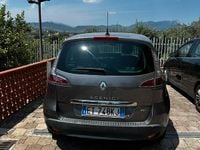 Usata Renault Scénic III XMOD 110 CV (80 kW) 2013 Grigio Monovolume