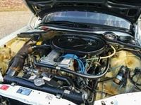 Begagnad Mercedes 280 156 HK (114 kW) 1988 Vit Sedan