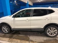 Usata Nissan Qashqai Acenta 110 CV (80 kW) 2016 Bianco SUV