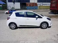 Usata Toyota Yaris Active 72 CV (52 kW) 2019 Bianco Berlina