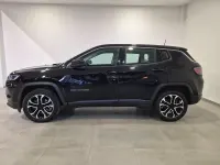 Usado Jeep Compass Altitude 131 CV (96 kW) 2024 Negro SUV