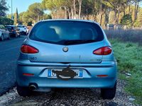 Usata Alfa Romeo 147 Distinctive 115 CV (84 kW) 2002 Utilitaria