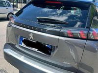 Usata Peugeot 2008 GT 131 CV (96 kW) 2023 SUV