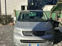 Usata VW Caravelle 102 CV (75 kW) 2007 Grigio Furgone