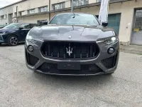 Usata Maserati Levante 581 CV (427 kW) 2021 Grigio SUV