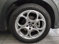 Usata Alfa Romeo Tonale Sprint 131 CV (96 kW) 2023 Grigio SUV