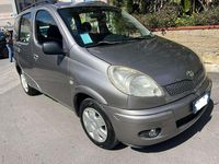 Usata Toyota Yaris Verso Sol 75 CV (55 kW) 2005 Monovolume