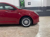 Usata Alfa Romeo MiTo 78 CV (57 kW) 2015 Rosso Utilitaria