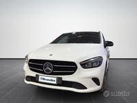 Usata Mercedes B180 116 CV (85 kW) 2021 Bianco Monovolume
