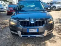 Usata Skoda Yeti Elegance 110 CV (80 kW) 2015 Grigio SUV