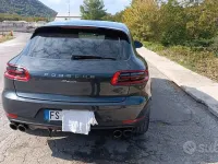 Usata Porsche Macan 252 CV (185 kW) 2018 Grigio SUV