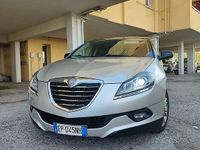 Usata Lancia Delta Gold 105 CV (77 kW) 2012 Utilitaria