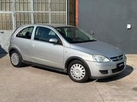 Usata Opel Corsa 75 CV (55 kW) 2004 Grigio Utilitaria