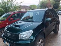 Usata Toyota RAV4 128 CV (94 kW) 2003 Verde SUV