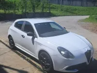 Usata Alfa Romeo Giulietta Tech Edition 120 CV (88 kW) 2019 Bianco Utilitaria