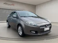 Usata Fiat Bravo 120 CV (88 kW) 2011 Giallo Utilitaria