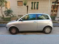 Usata Lancia Ypsilon 60 CV (44 kW) 2006 Argento Utilitaria